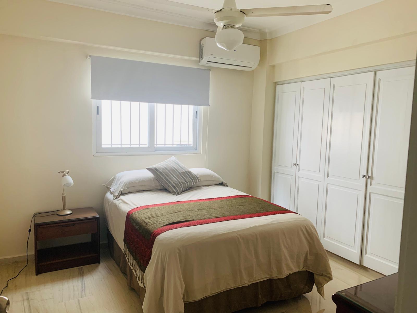 ALQUILO AMUEBLADO APARTAMENTO EN PARASISO Foto 7233908-j1.jpg