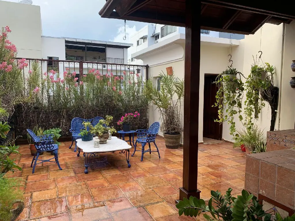 ALQUILO AMUEBLADO APARTAMENTO EN PARASISO Foto 7233908-q1.jpg