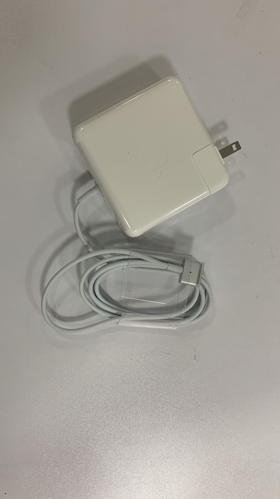 Cargadores Magsafe 1 y 2 de 85W originales  Foto 7233992-1.jpg