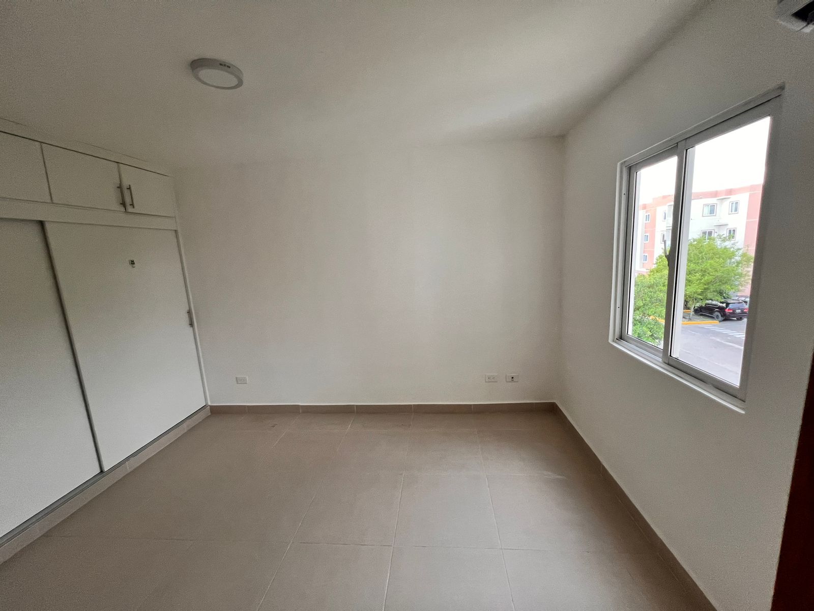 VENDO APARTAMENTO DE 2 HABITACIONES EN PUNTA CANA. Foto 7234010-8.jpg