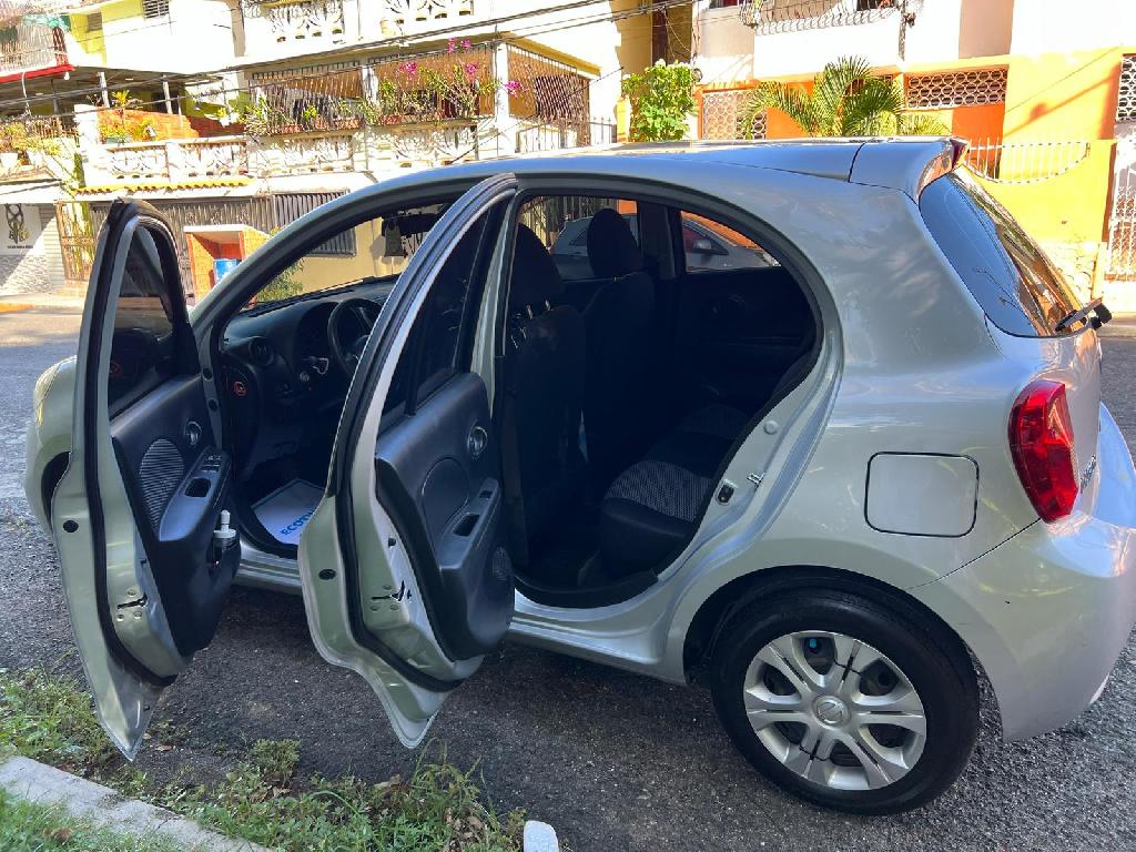 nissan march 2016 version japones Foto 7234012-9.jpg
