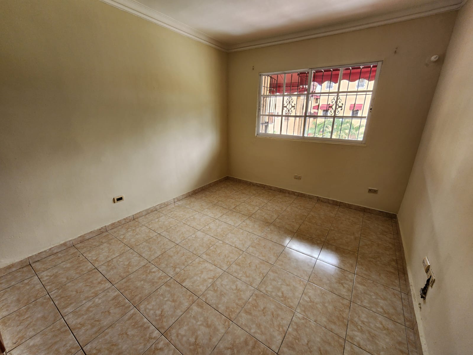 Apartamento en el Residencial Ciudad Bonita Jacobo Majluta  Foto 7234082-4.jpg