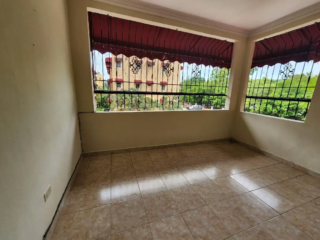 Apartamento en el Residencial Ciudad Bonita Jacobo Majluta  Foto 7234082-5.jpg
