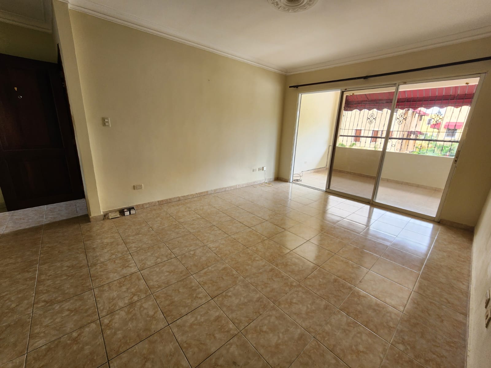 Apartamento en el Residencial Ciudad Bonita Jacobo Majluta  Foto 7234082-7.jpg