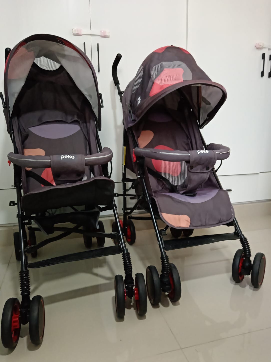 Vendo coches para bebe un jumper y una kangurera nuevos sin usar Foto 7234142-5.jpg