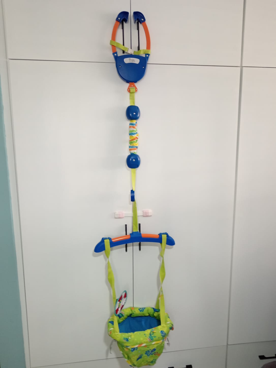 Vendo coches para bebe un jumper y una kangurera nuevos sin usar Foto 7234142-9.jpg