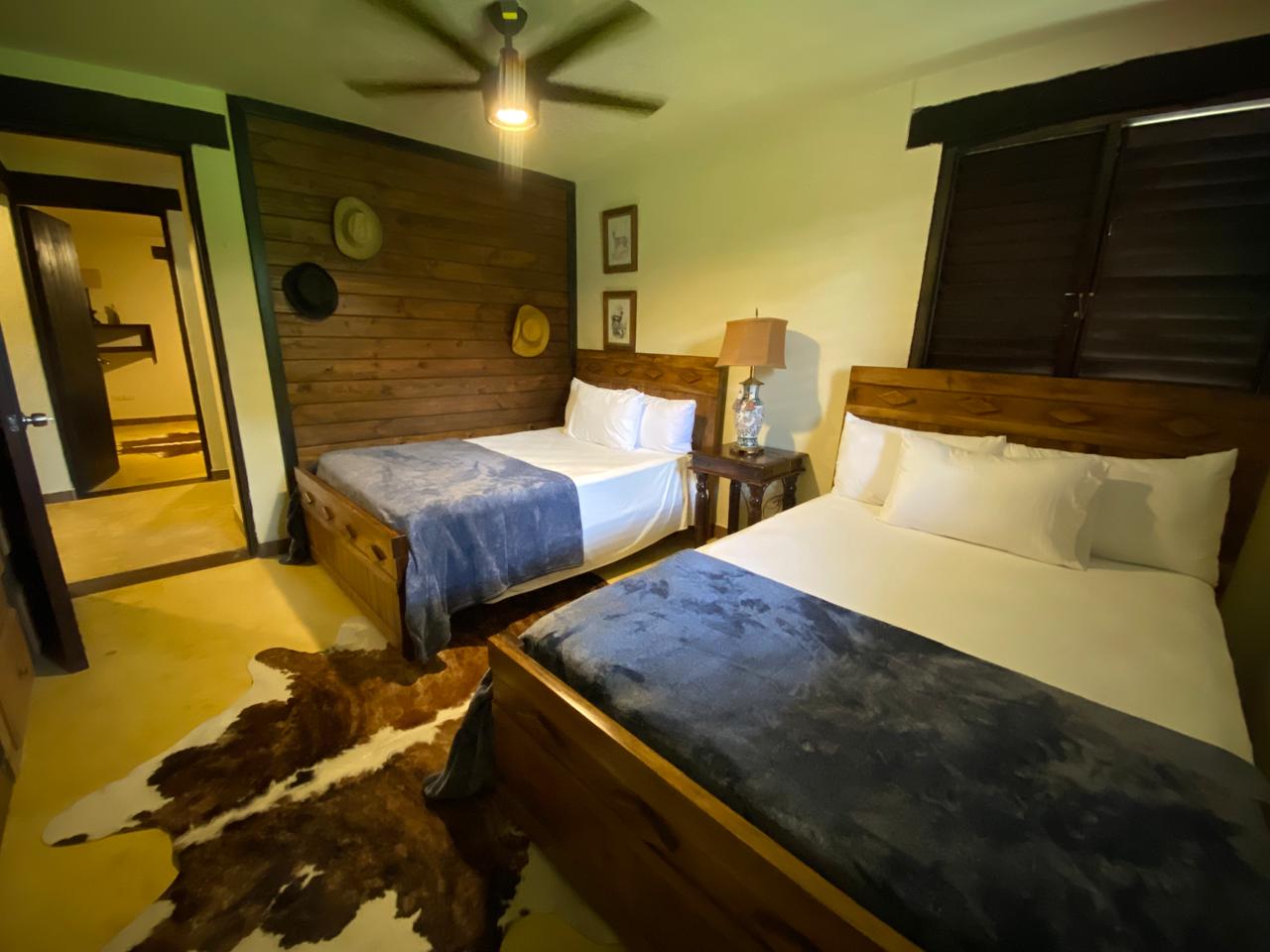 Hermosa Casa con Rio Privado en Jarabacoa Foto 7234156-5.jpg