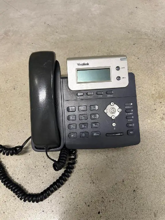 TELEFONO YEALINK SIP T20 Foto 7234224-t1.jpg