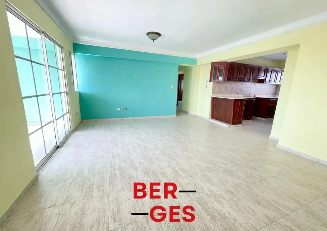 Apto en Venta en Ens Ozama 3er Nivel 3-Hab 2-B 2-Parq Prox Av Venezuel Foto 7234359-4.jpg
