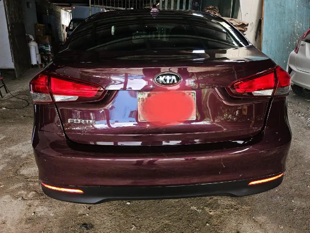 KIA FORTE 2018 Foto 7234379-4.jpg