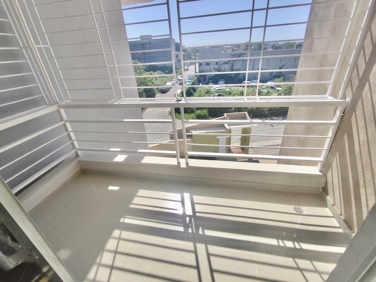 Apartamento con terraza privada- Aut. San Isidro Foto 7234424-3.jpg
