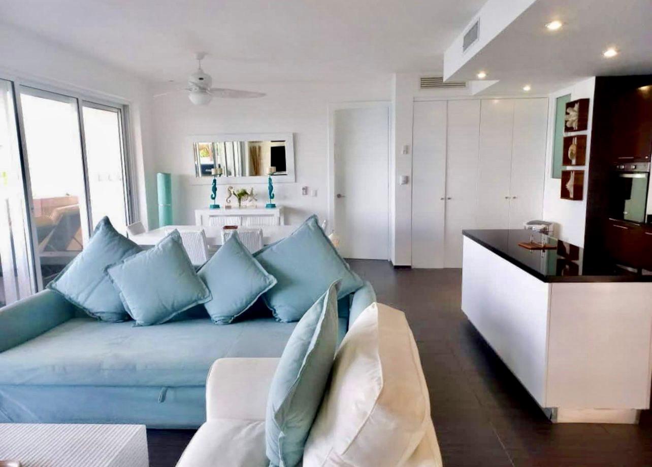 Apartamento amueblado en Samana frente a la playa  Foto 7234447-8.jpg