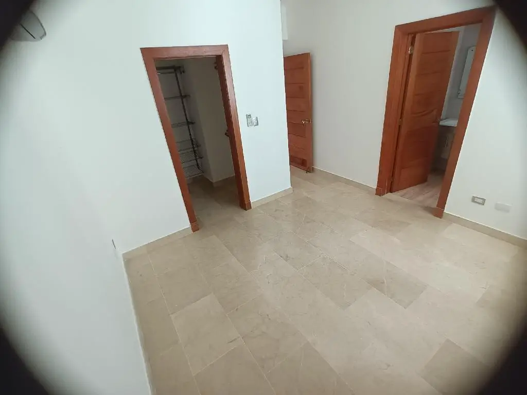Alquiler de Apartamento  3 Hab. vacío o con línea blanca Los Cacicazgo Foto 7234466-b3.jpg