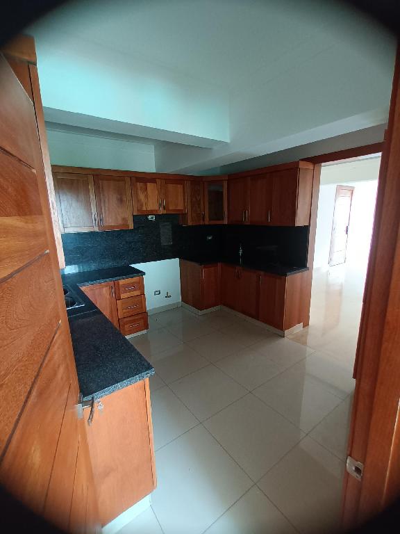 Alquiler de Apartamento  3 Hab. vacío o con línea blanca Los Cacicazgo Foto 7234466-b7.jpg