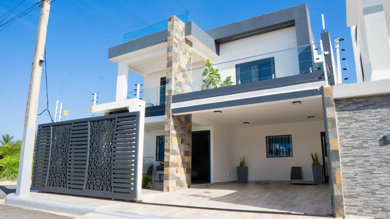 Vendo esta impresionante casa de tres niveles ubicada en ????Prado Ori Foto 7234714-1.jpg