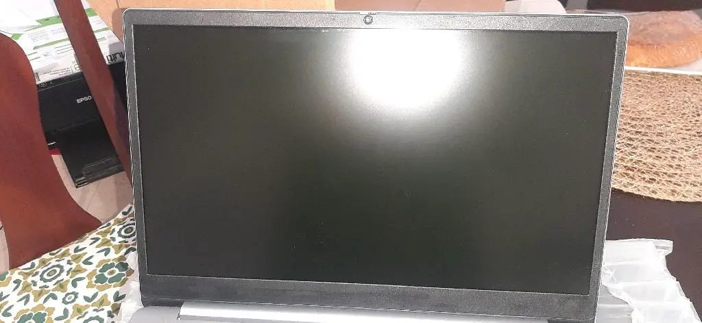 Laptop Lenovo Chromebook 15 Foto 7234724-5.jpg