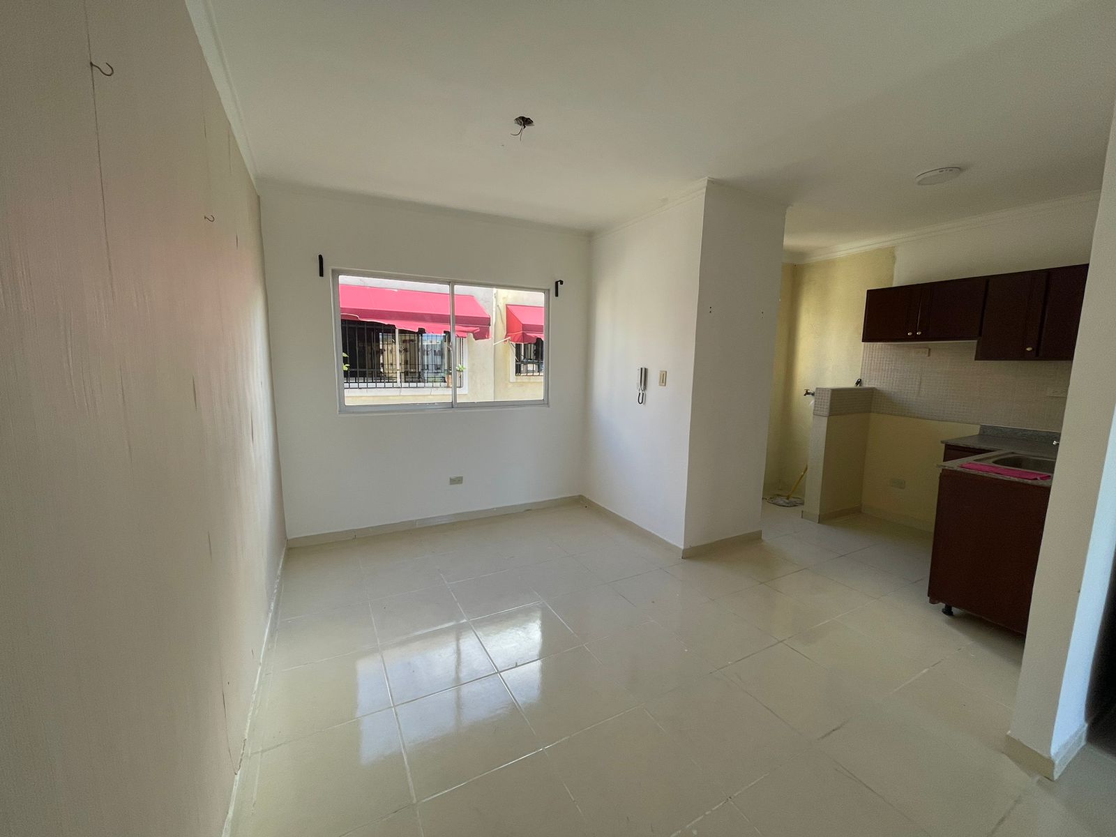 Apartamento en la Jacobo Majluta en Venta 4to Piso Tipo F  Foto 7234885-4.jpg