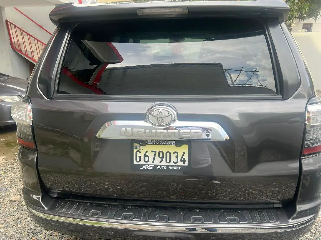 toyota 4runner  Foto 7234985-3.jpg