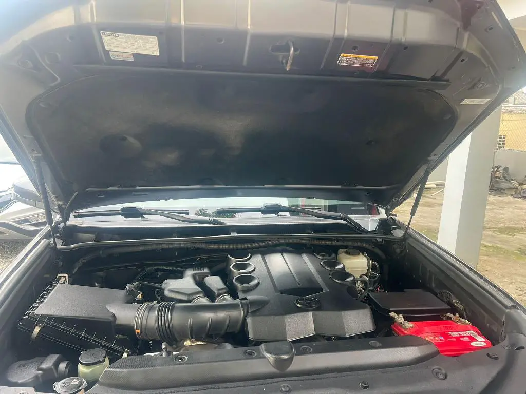 toyota 4runner  Foto 7234985-8.jpg