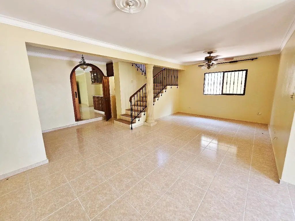 Casa en venta en Altos de arroyo hondo 3 RD19500000 Foto 7235039-5.jpg