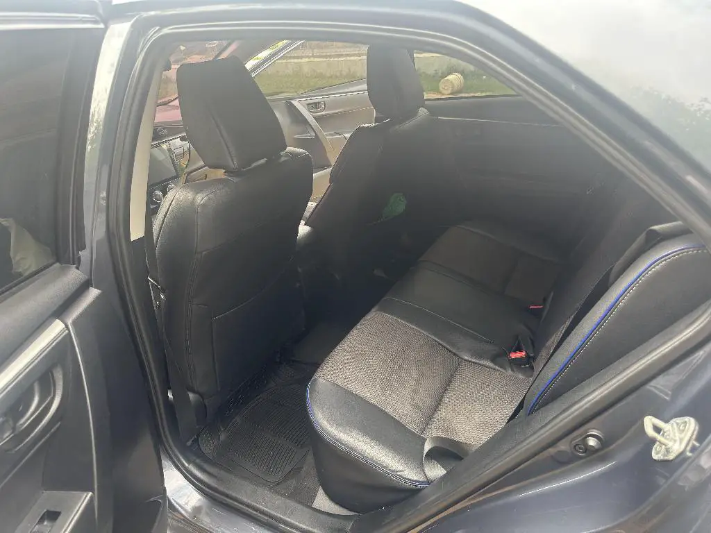 Vendo Vehículo en buen estado  en Santo Domingo Este Foto 7235347-7.jpg