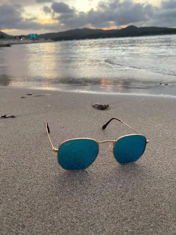 Lentes RayBan Hexagonal Dorado y Cristal Azul Cielo Foto 7235368-9.jpg
