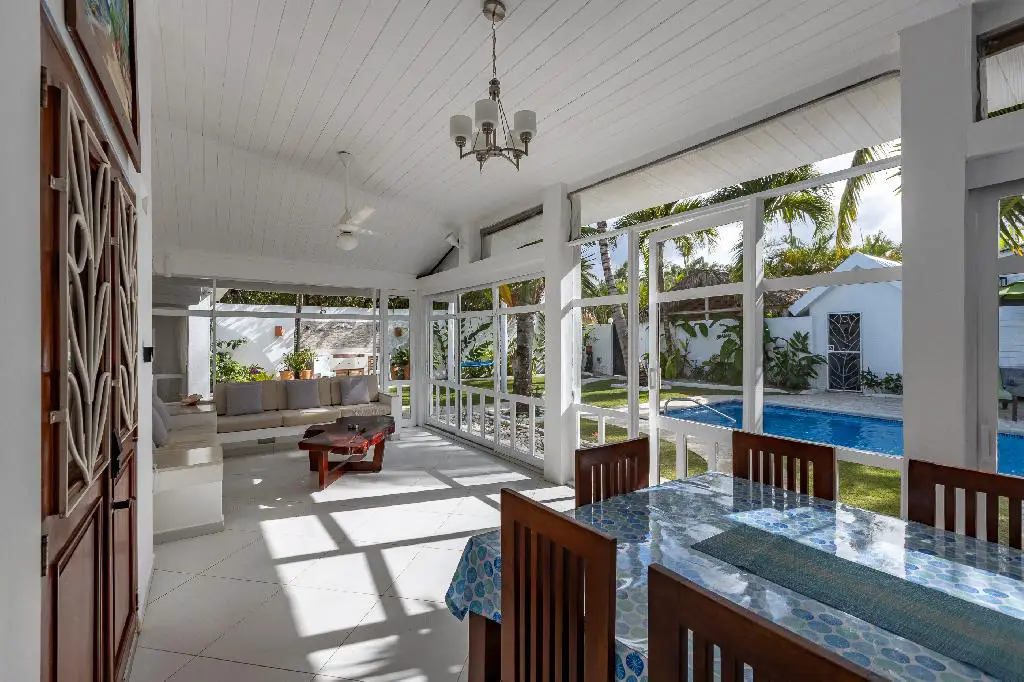 VILLA EN EN LAS TERRENAS PROXIMO A PLAYA LAS BALLENAS Foto 7235398-2.jpg