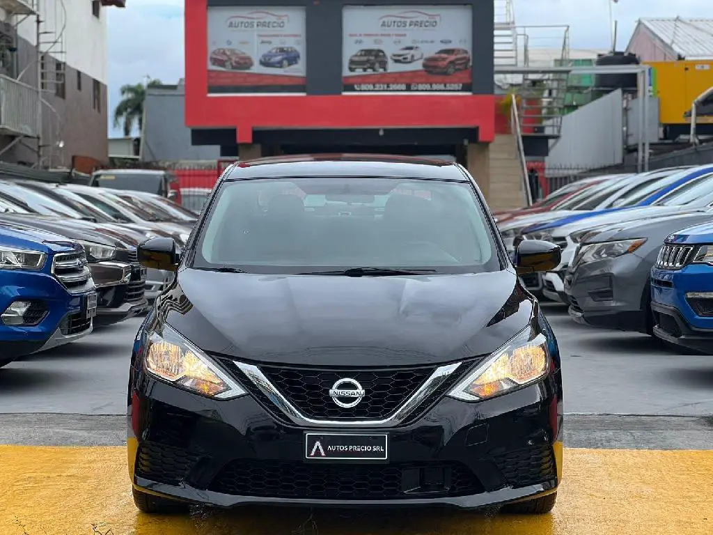 Nissan Sentra SV 2018  Foto 7235428-1.jpg
