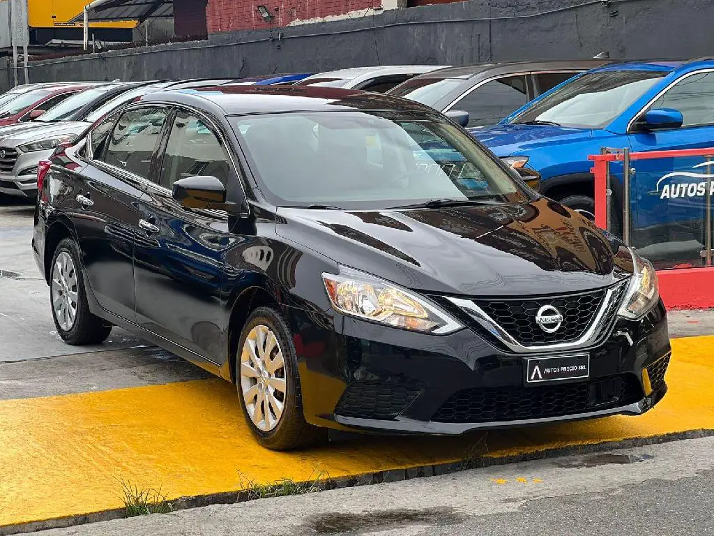Nissan Sentra SV 2018  Foto 7235428-2.jpg