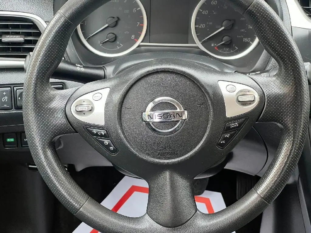 Nissan Sentra SV 2018  Foto 7235428-9.jpg