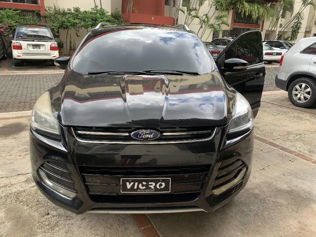 Ford Escape Titanium 2014  en Santo Domingo DN Foto 7235429-1.jpg