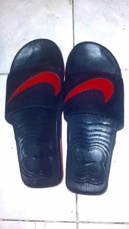 Sandalias para hombres Foto 7235436-1.jpg