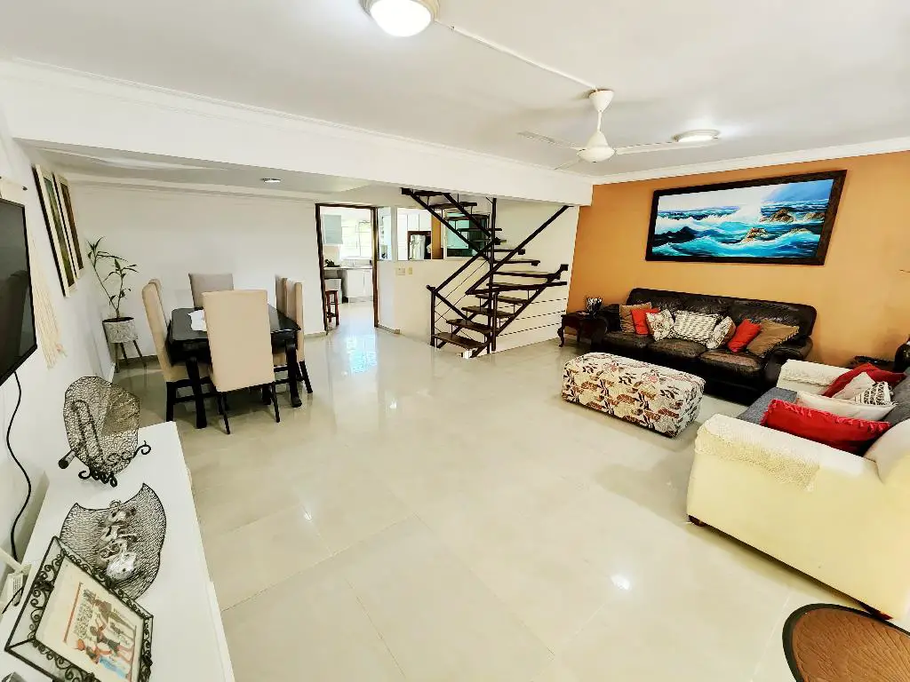  Casa estilo Townhouse en Venta Los Ríos Foto 7235439-7.jpg