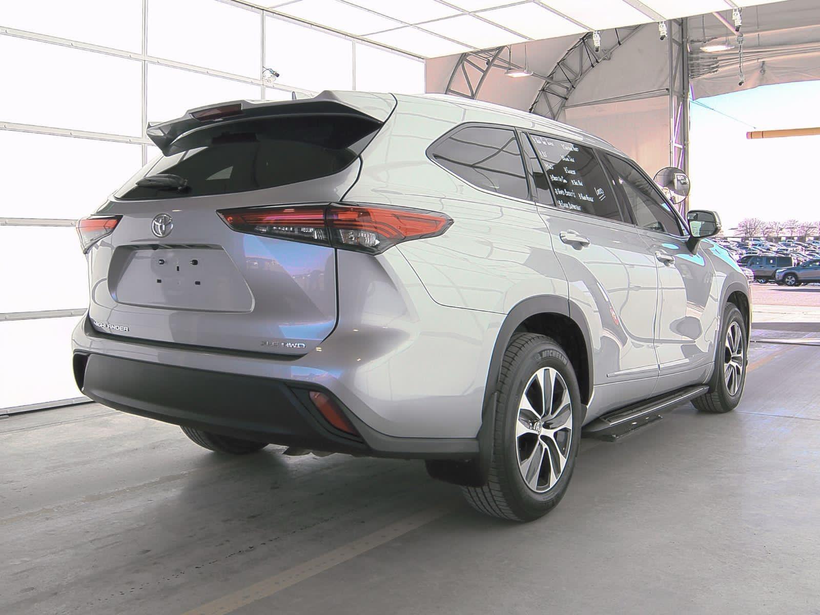Toyota Highlander XLE AWD 2020 Foto 7235450-2.jpg