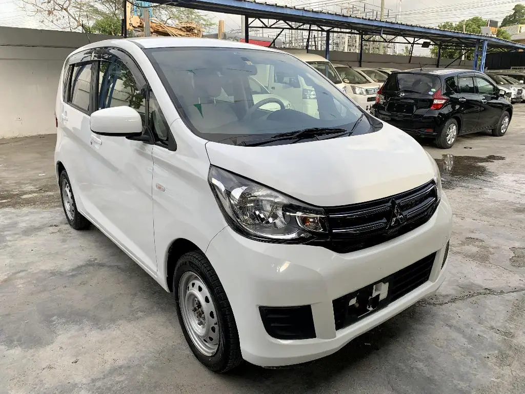 Mitsubishi EK 2018 Financiamiento disponible  Foto 7235474-3.jpg