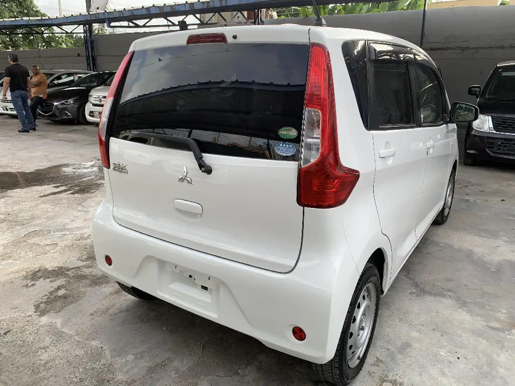 Mitsubishi EK 2018 Financiamiento disponible  Foto 7235474-5.jpg