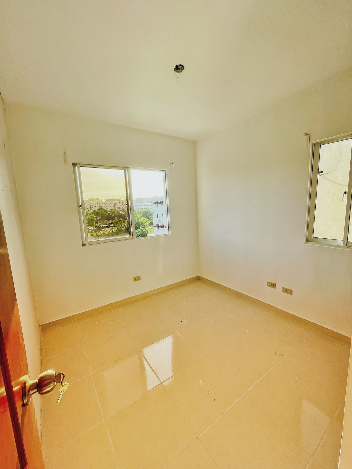 Apartamento en venta Residencial Juan Rafael Av. Jacobo Majluta Foto 7235553-4.jpg