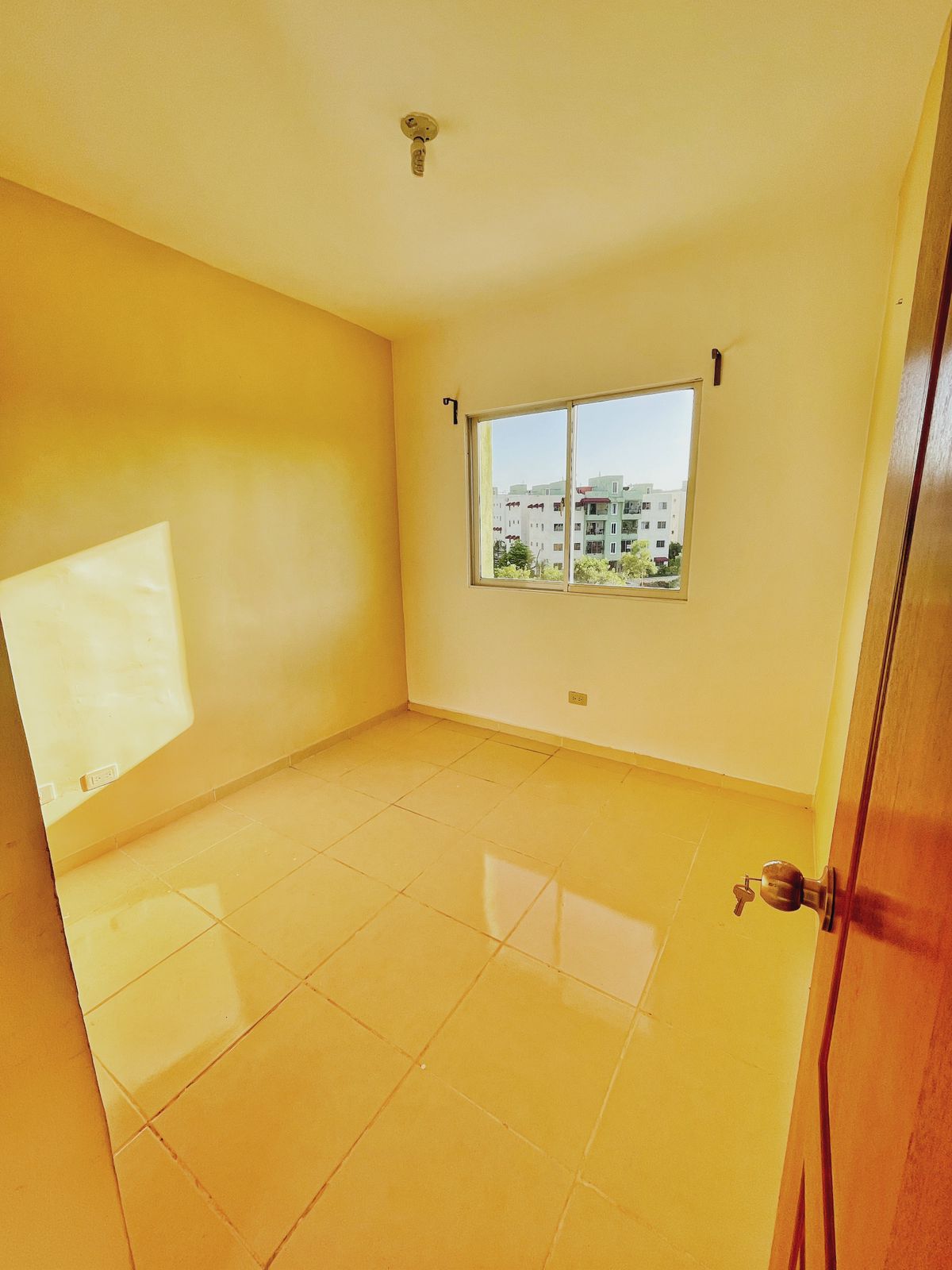 Apartamento en venta Residencial Juan Rafael Av. Jacobo Majluta Foto 7235553-5.jpg