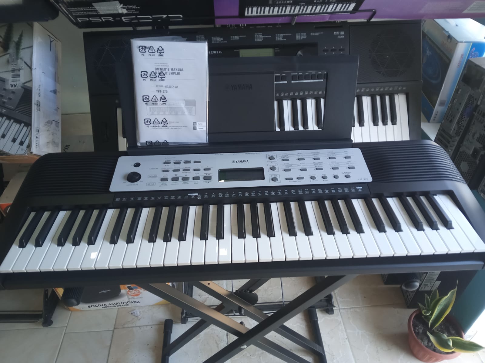 PIANO YAMAHA YPT-270-61TECLAS Foto 7235556-1.jpg