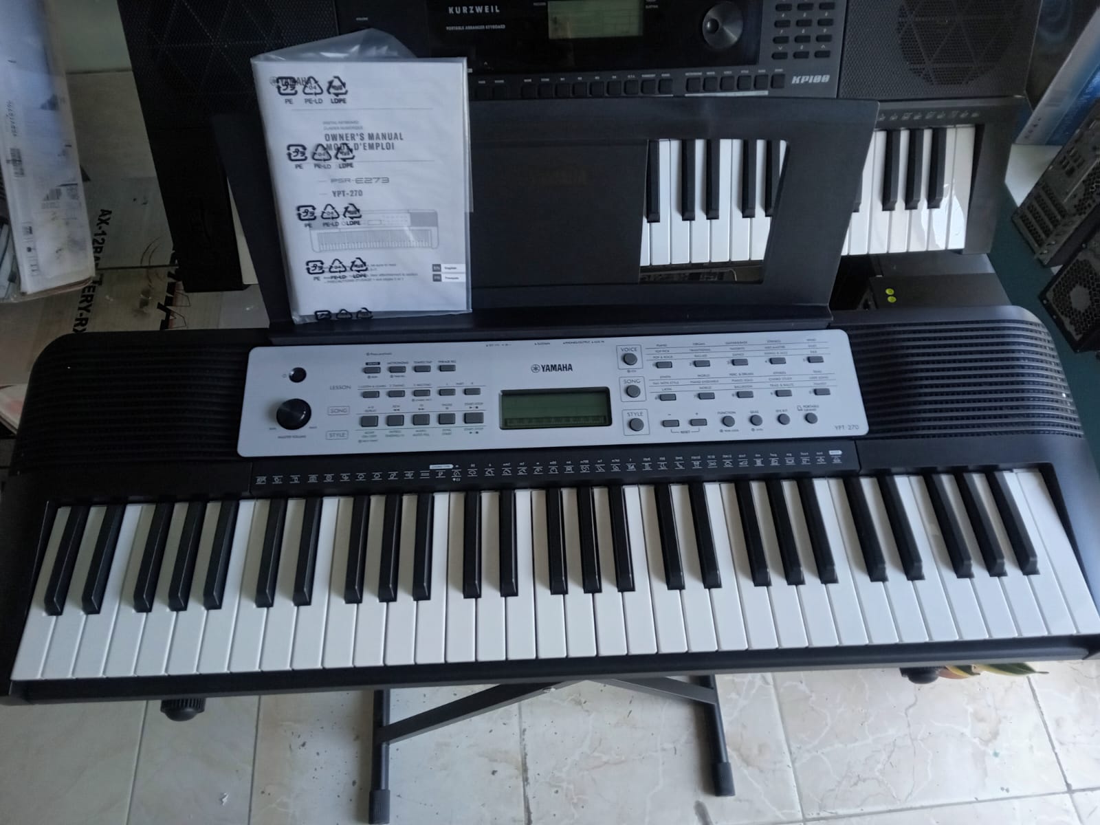 PIANO YAMAHA YPT-270-61TECLAS Foto 7235556-3.jpg