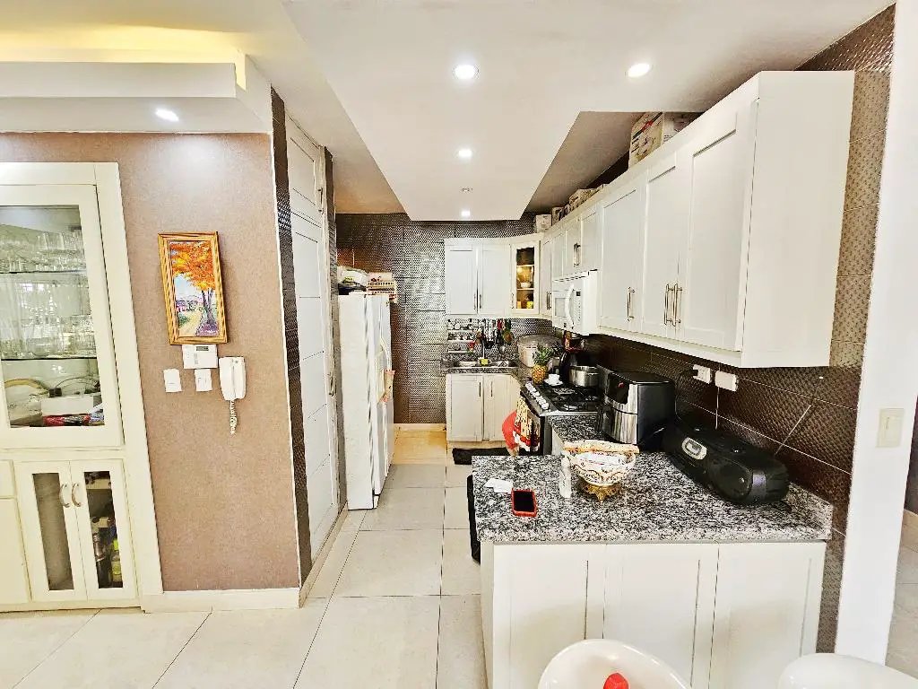 Apartamento en venta Los Restauradores RD10500000  Foto 7235590-3.jpg