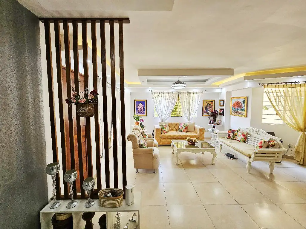 Apartamento en venta Los Restauradores RD10500000  Foto 7235590-5.jpg