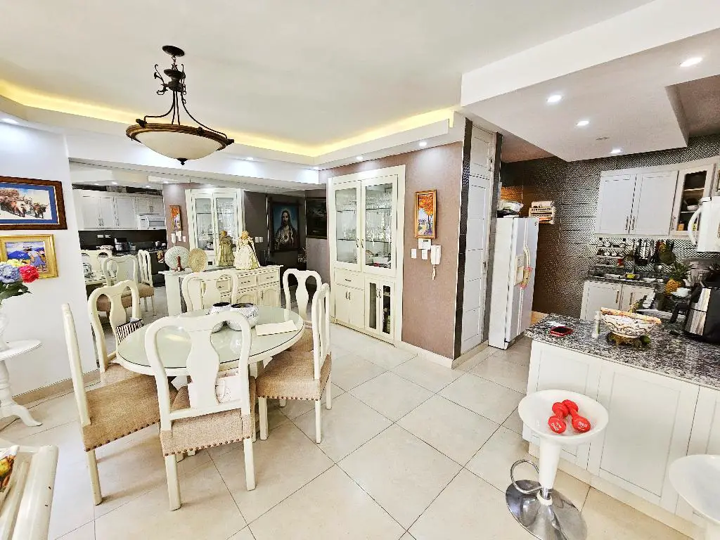 Apartamento en venta Los Restauradores RD10500000  Foto 7235590-6.jpg