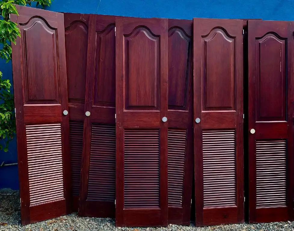 Puertas de closet listas para usar buen precio Foto 7235648-1.jpg