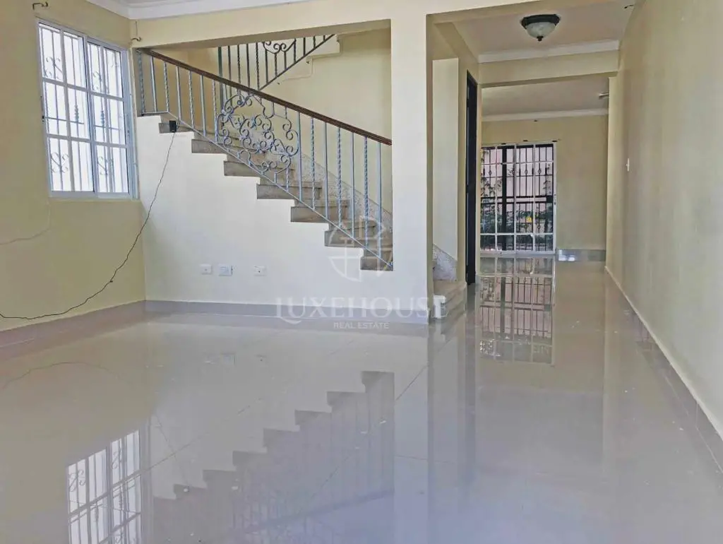 Casa de Dos Niveles en venta en 15.000000 millones de pesos. ligeramen Foto 7235681-7.jpg