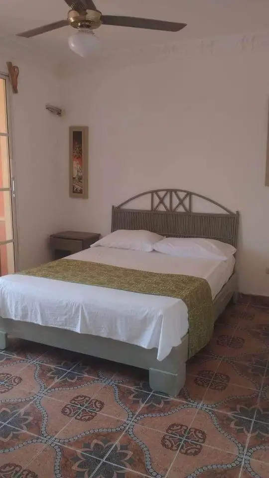 Se vende y alquila muy lindo Hotel con Playa Privada Foto 7235703-2.jpg