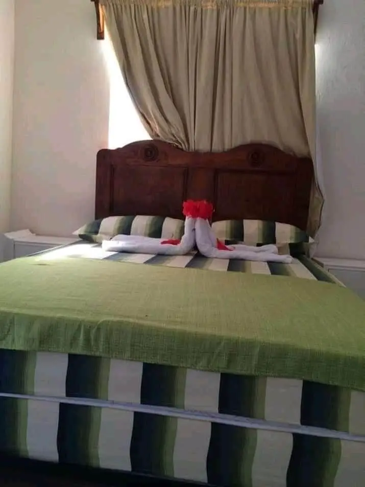Se vende y alquila muy lindo Hotel con Playa Privada Foto 7235703-3.jpg