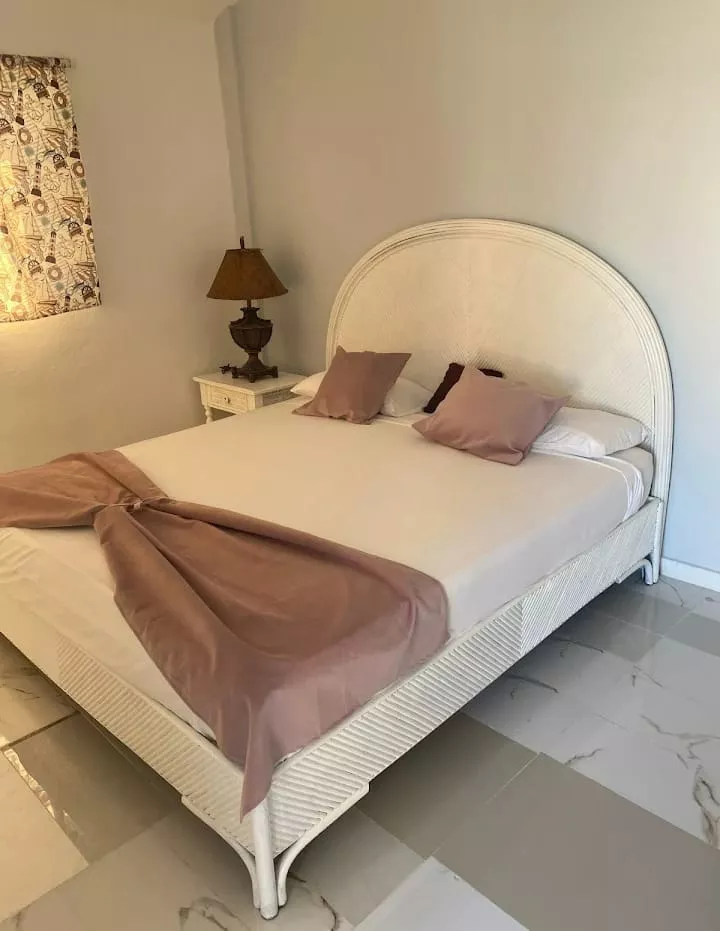 Se vende y alquila muy lindo Hotel con Playa Privada Foto 7235703-9.jpg