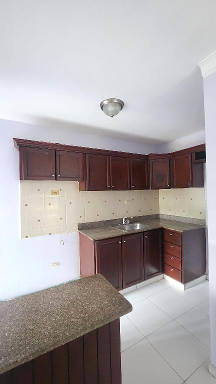 Alquiler de Apartamento 1er nivel en Prado Oriental  Santo Domingo Est Foto 7235727-5.jpg