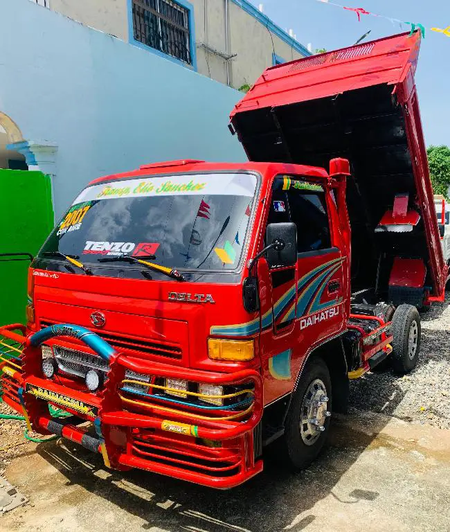 SE VENDE CAMION DAIHATSU DELTA VOLTEO 2007 PINTURA CONFORT AIRE EN OFE Foto 7235850-6.jpg